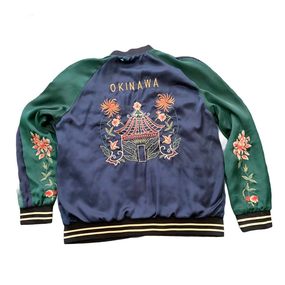 Small 25.5x21.5 Japanese embroidered all over the